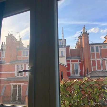 Apartamento 17m2 Pres Des Champs-elysees París